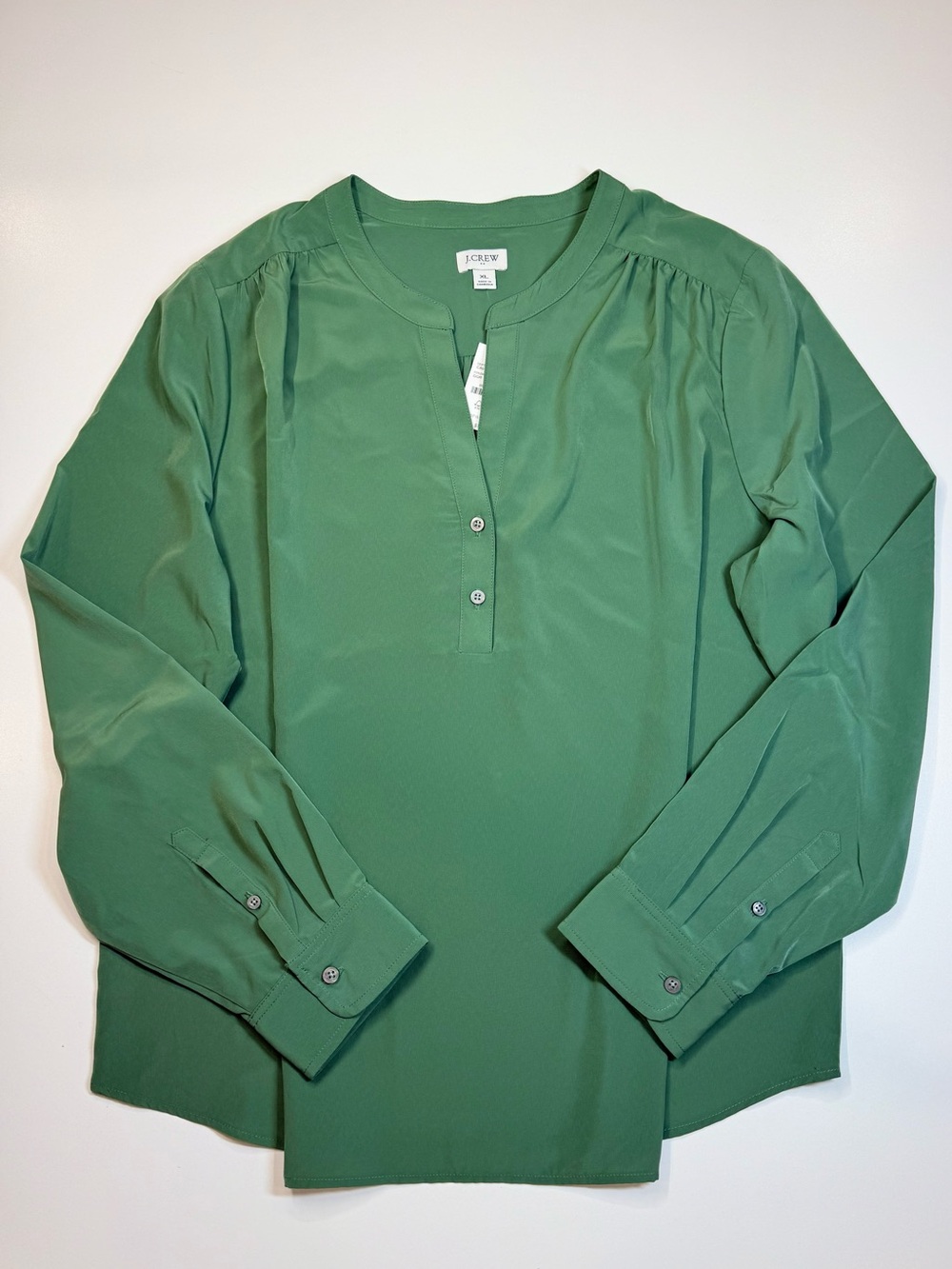 J. Crew Sage Green Popover Blouse XL NWT Lightweight Long Sleeve Top - Picture 2 of 10